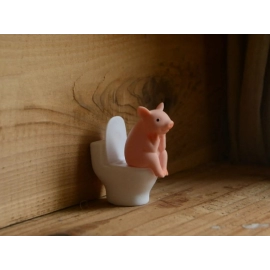 Cute Pig Sitting on Toilet Animal Pig PVC Model Action Figure Decoration Mini Kawaii Toy for Kids Children's Gift Home Decor