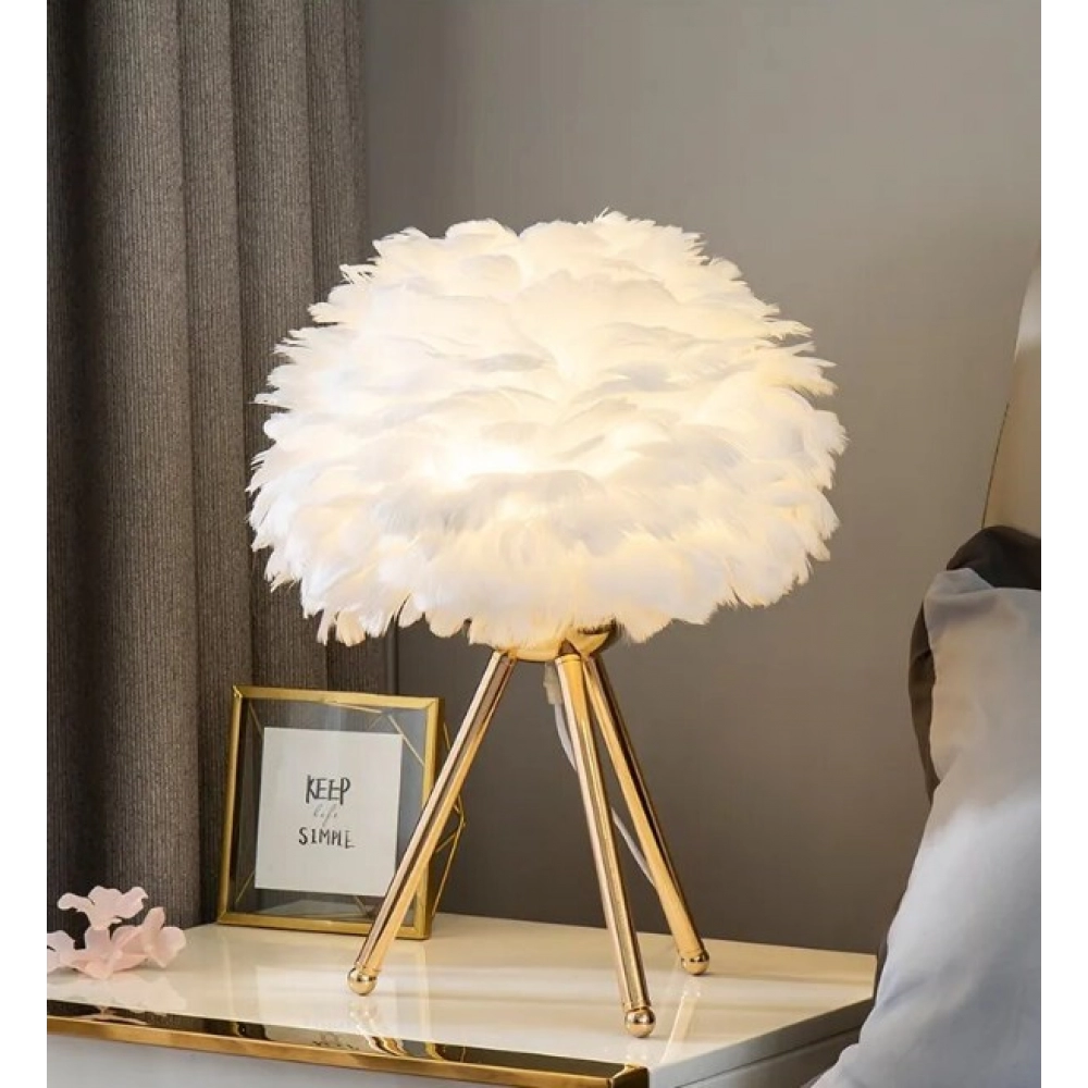 Feather Bedroom Table Lamp Modern Bedside Lamp Living Room Coffee Shop Wedding Christmas Decoration Romantic Goose Feather Lamp